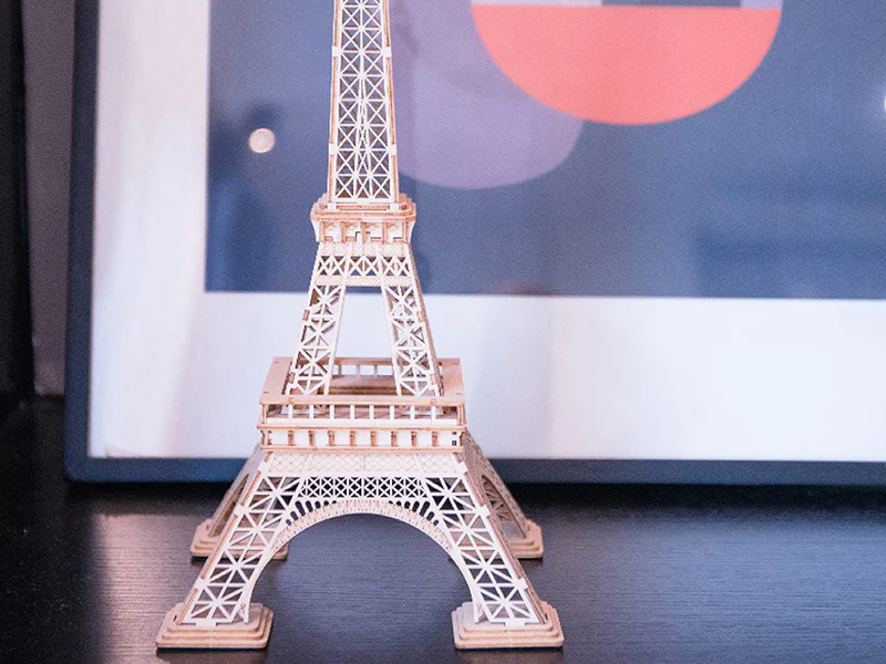 Tour Eiffel en bois à assembler – Image 3